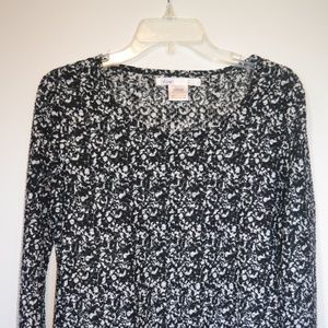 Kiara Black White Scoop Neck Puckered Top Shirt